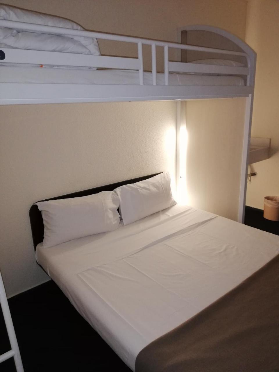 Les 4 Vallees Hotel Албервил Екстериор снимка