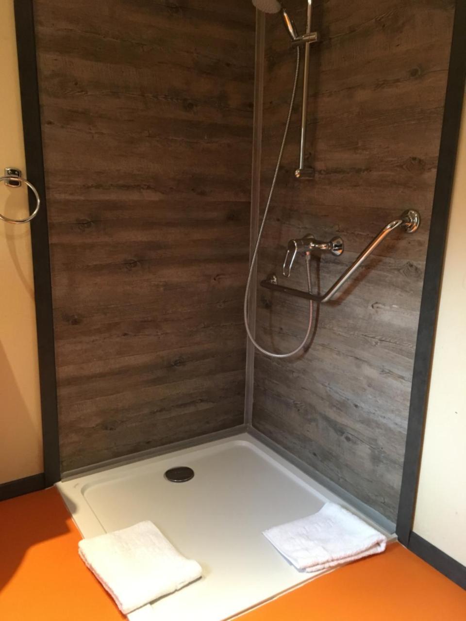 Les 4 Vallees Hotel Албервил Екстериор снимка